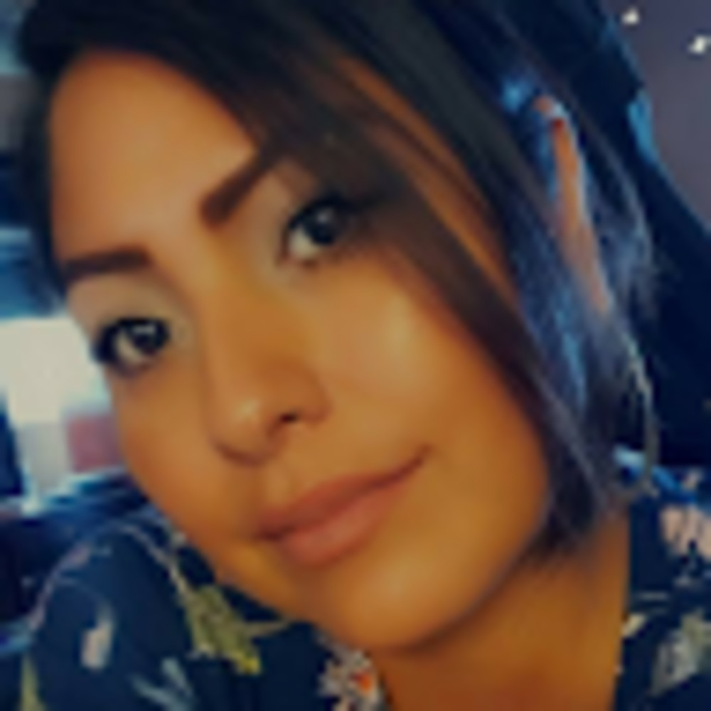 Meet your Posher, Leah